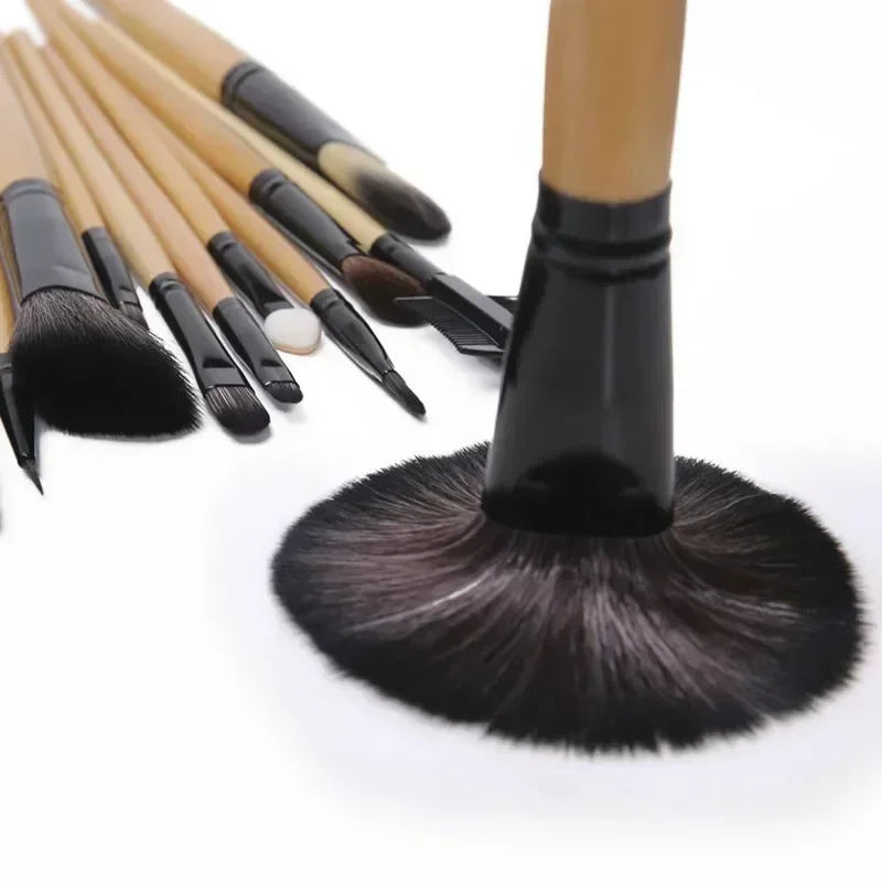 BeautyByOla – Makeup Brush Set with Free Gift Bag & Sponge, Cosmetic Brushes for Eyebrow, Foundation & Eyeshadow