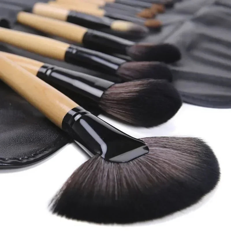 BeautyByOla – Makeup Brush Set with Free Gift Bag & Sponge, Cosmetic Brushes for Eyebrow, Foundation & Eyeshadow