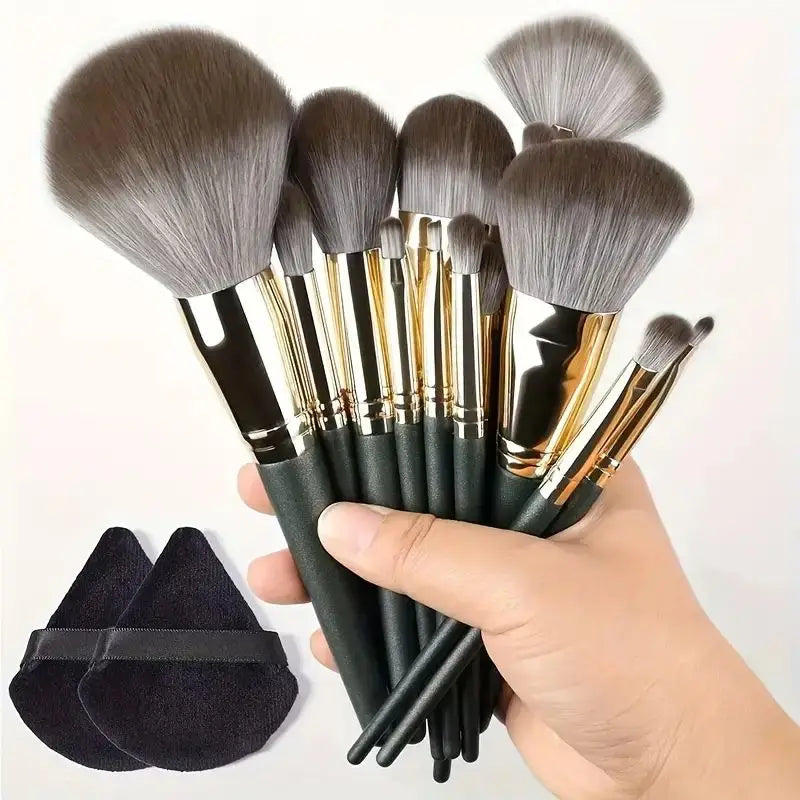 Professional Makeup Brush Set Soft Fluffy Foundation & Eyeshadow – BeautyByOla