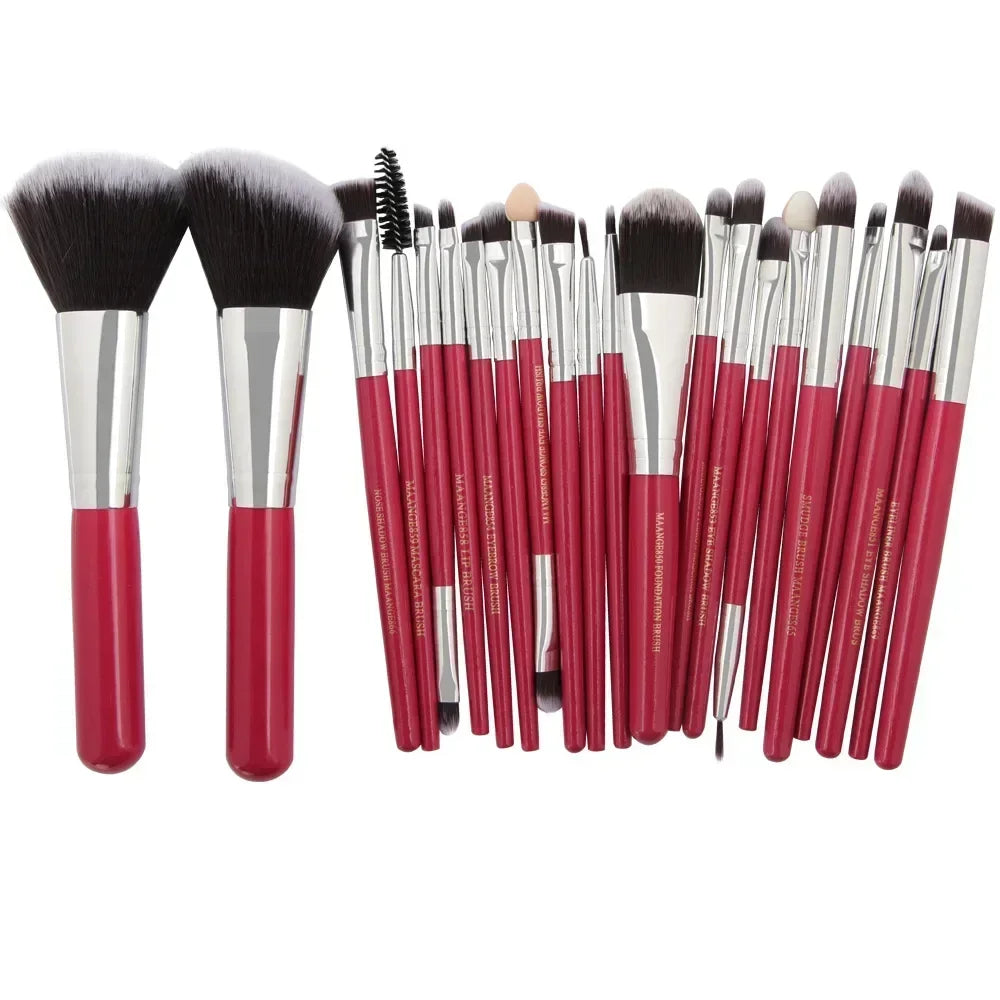 BeautyByOla – Professional Makeup Brush Set, Eyeshadow & Eyeliner Cosmetic Tools Kit