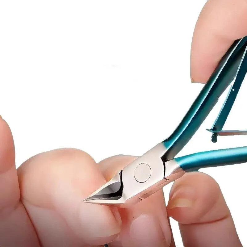 BeautyByOla – Professional Toenail Clipper, Stainless Steel Nipper for Ingrown & Thick Toenails