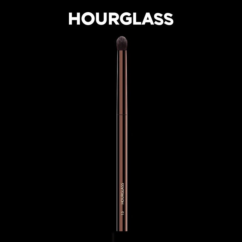 Hourglass No.13 Precision Smudge Eye Brush Soft Fiber – BeautyByOla