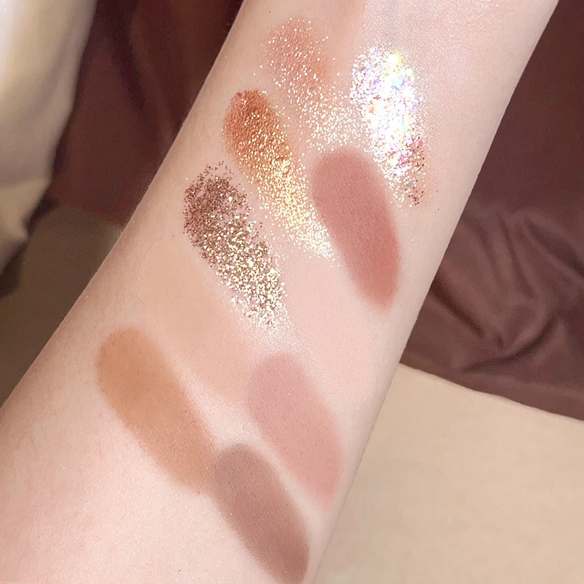 Star Rejuvenation 10-Color Eyeshadow Palette Pearl & Matte – BeautyByOla