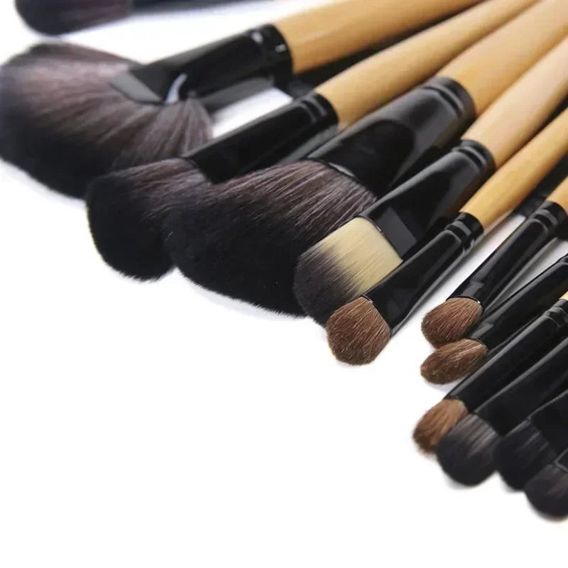 BeautyByOla – Makeup Brush Set with Free Gift Bag & Sponge, Cosmetic Brushes for Eyebrow, Foundation & Eyeshadow