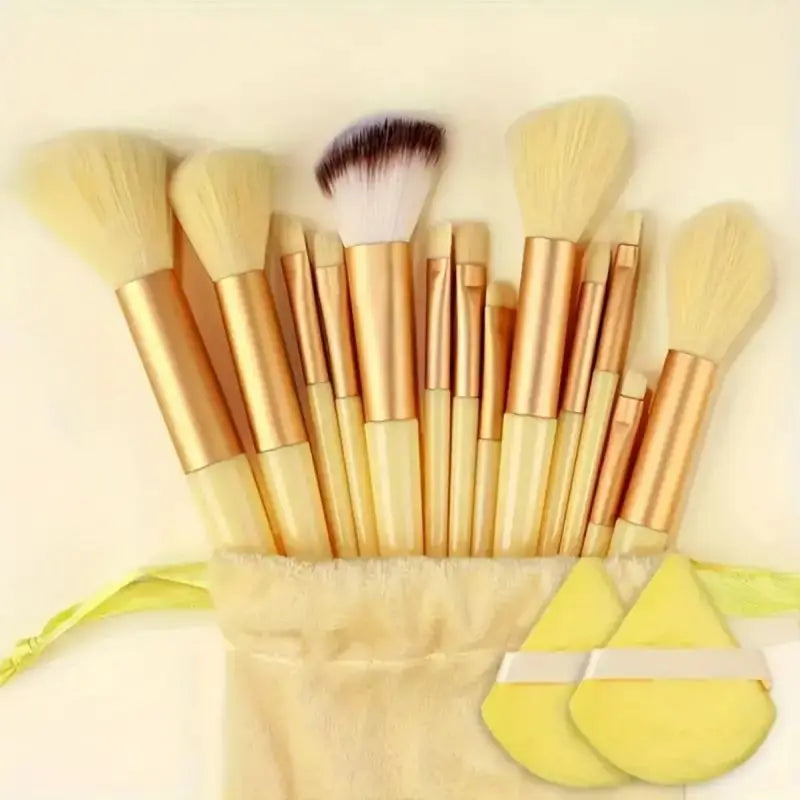 Professional Makeup Brush Set Soft Fluffy Foundation & Eyeshadow – BeautyByOla
