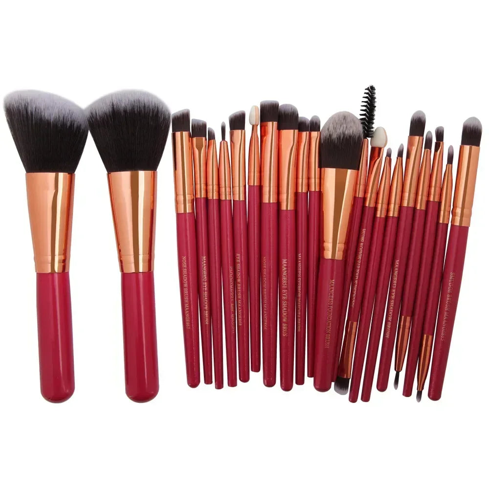 BeautyByOla – Professional Makeup Brush Set, Eyeshadow & Eyeliner Cosmetic Tools Kit