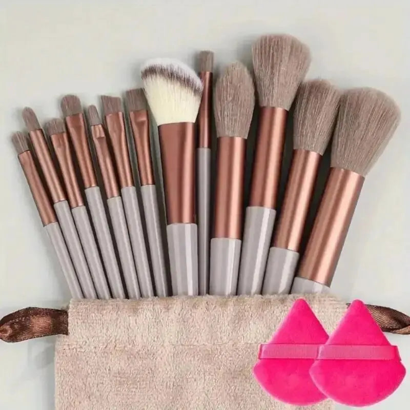 Professional Makeup Brush Set Soft Fluffy Foundation & Eyeshadow – BeautyByOla